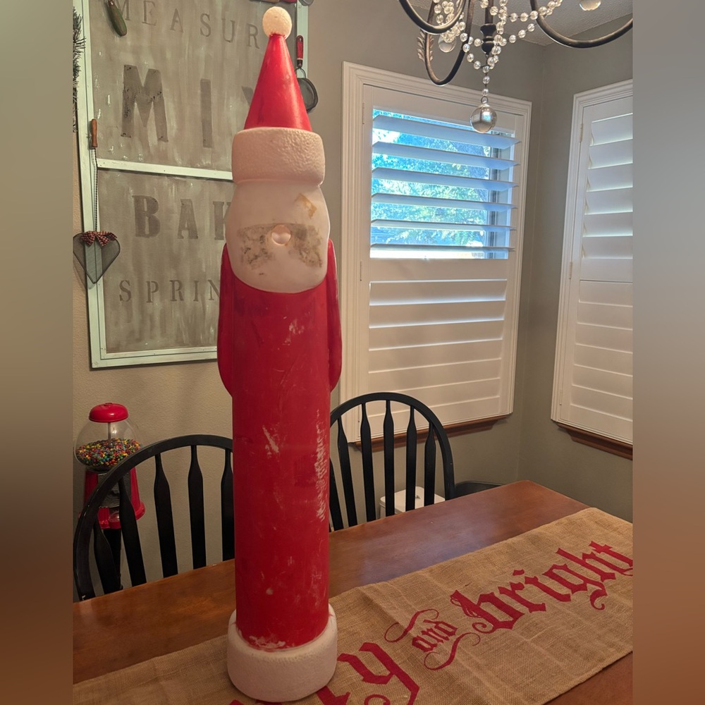 Blowmold Christmas Santa, Don Featherstone. Skinny pencil style 39” tall. - Picture 5 of 12